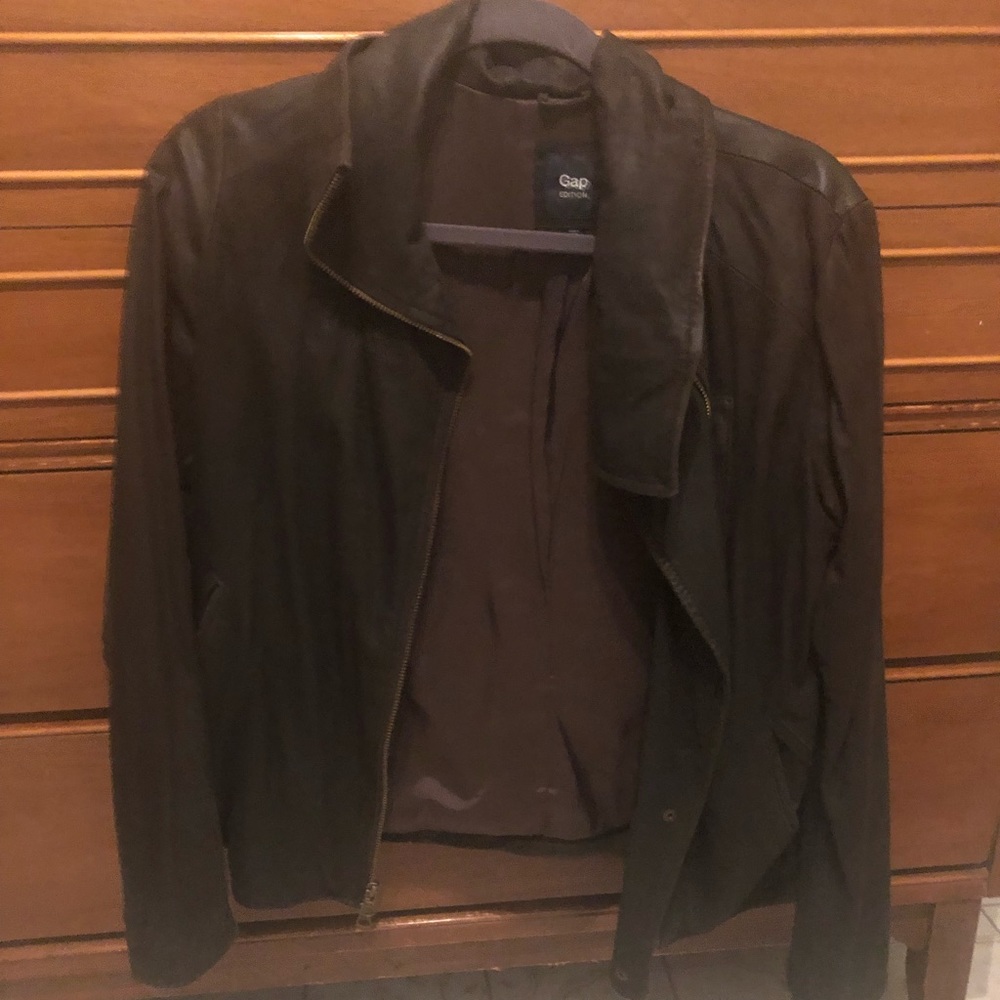GAP LEATHER JACKET